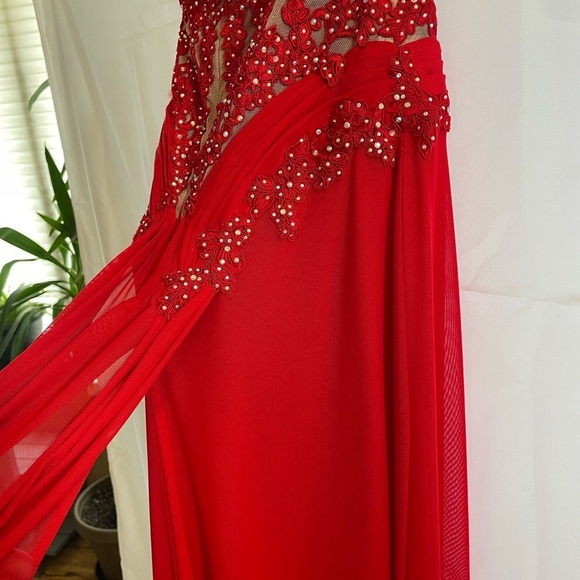 Red dress long Elegant Red Strapless Evening Gown size 6 womens beads lace - Picture 6 of 15